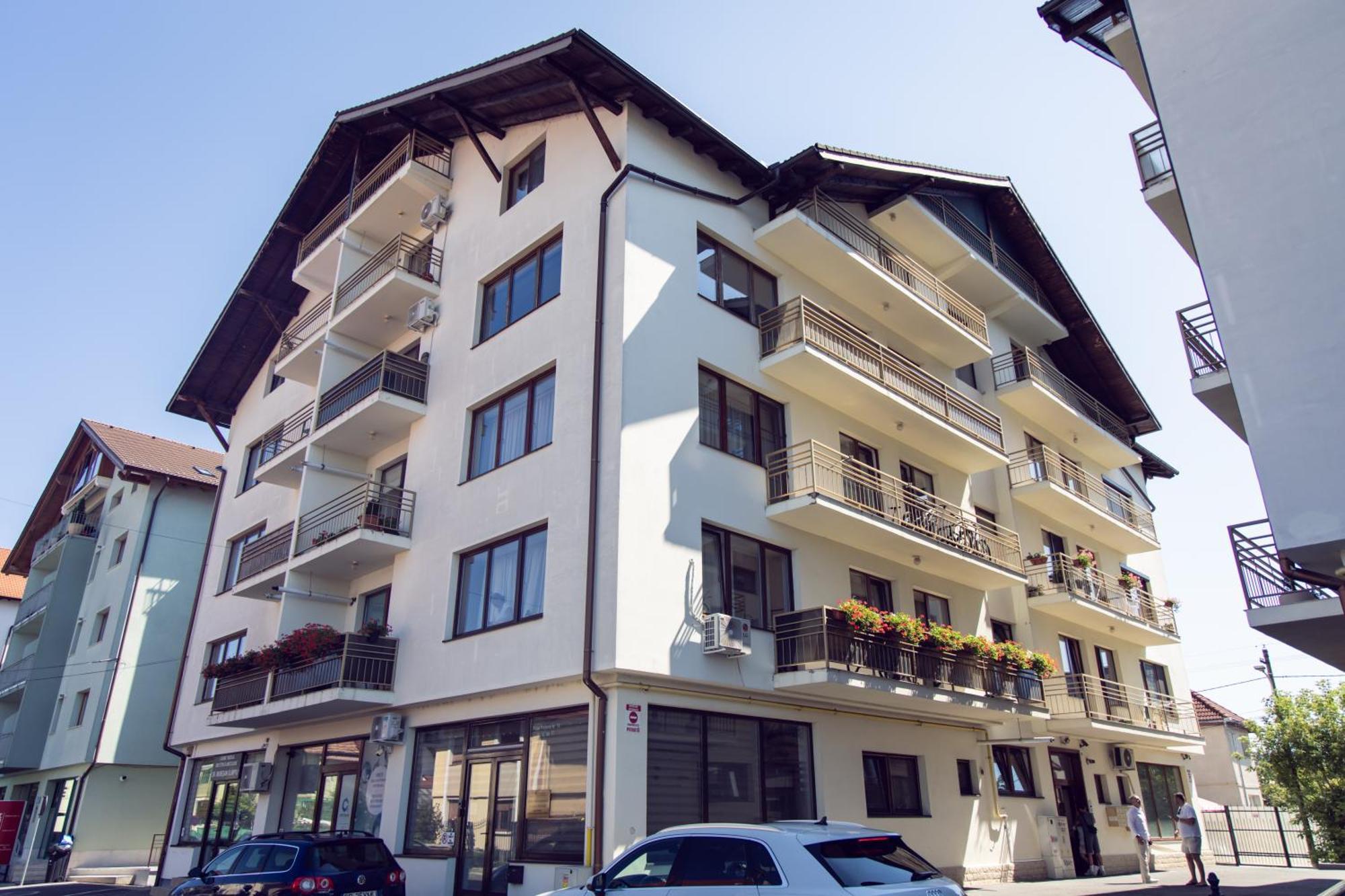 Amber Apartments Sibiu Exteriör bild